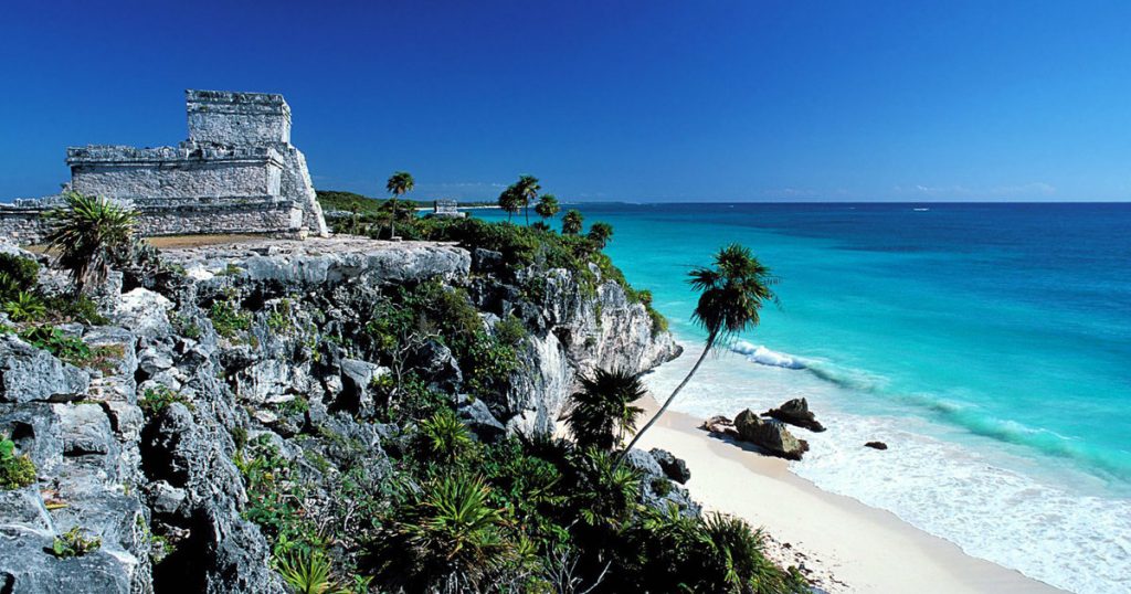 This image has an empty alt attribute; its file name is Tulum-1024x538.jpg