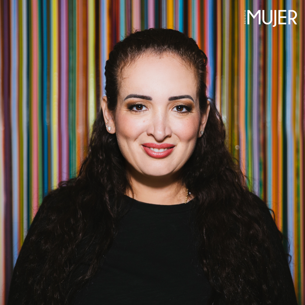 Lorena Junco Margain, Mexican book author.